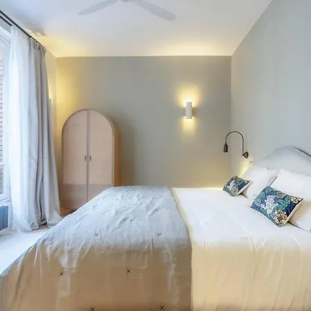 Marais - Magnificent 3br/bth Decorated With Taste Parigi