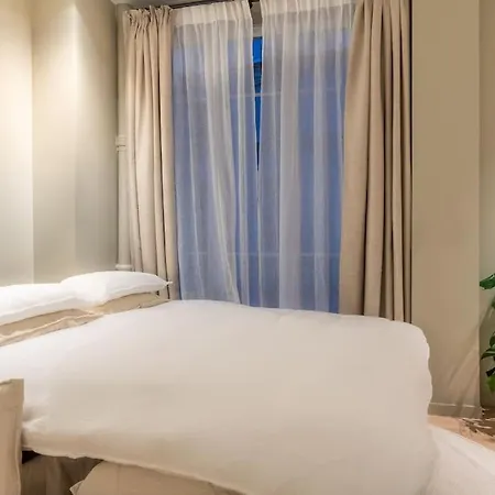 Marais - Magnificent 3br/bth Decorated With Taste Appartamento